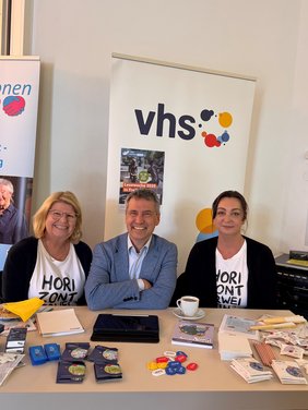 Informationen am vhs-Stand